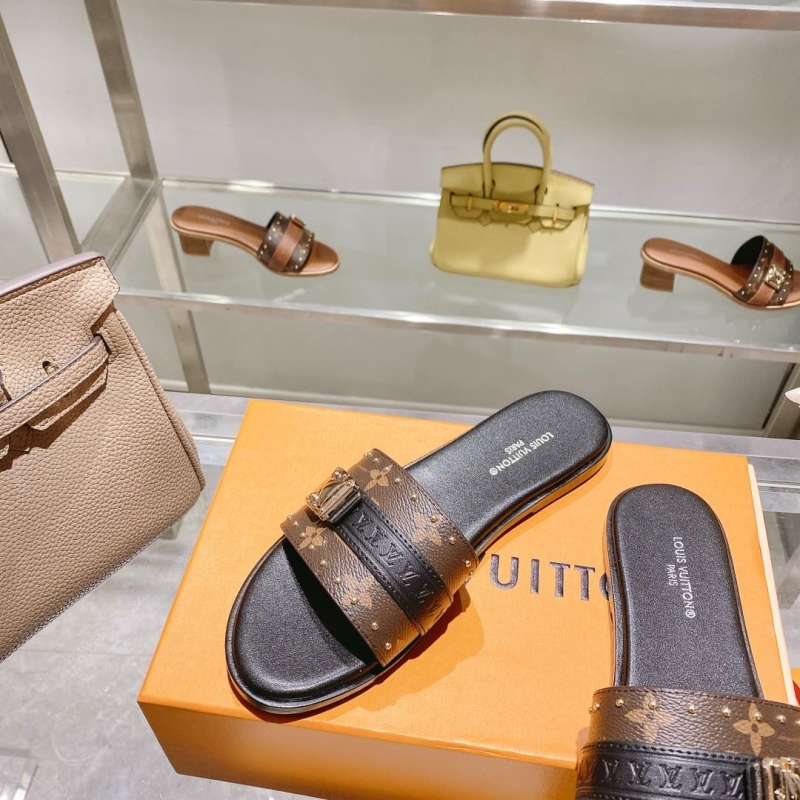 Louis Vuitton Slippers